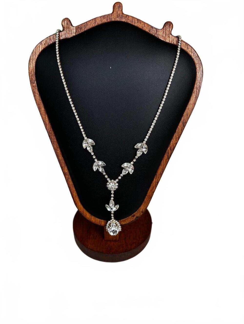 Vintage Rhinestone Silver Tone Vine Pendant Slider Necklace Teardrop Detailing